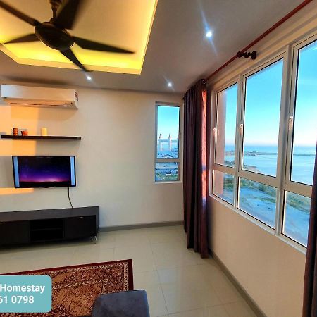 Bradong Homestay - Musllm Only, 3 Queen Bedrooms, Seaview, Infinity Pool, Gym, Near Drawbridge & Ktcc Mall Kuala Terengganu Exterior foto